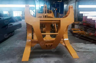 Фронтальный погрузчик Shandong SEM 636D	джойстик, дополнительная гидролиния, силосный челюстной захват. Фото 2