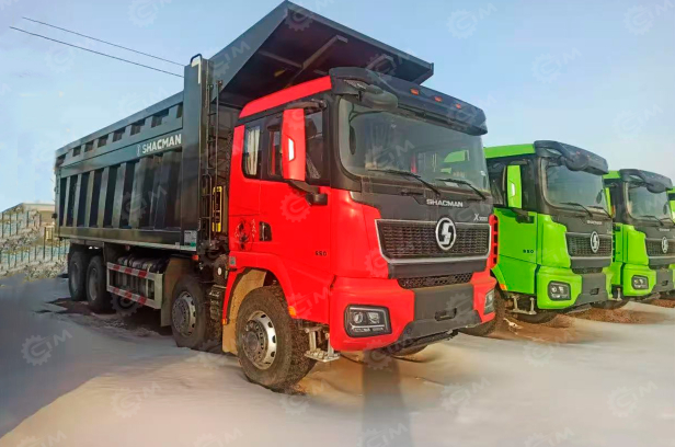 Самосвал SHACMAN 8×4 X5000 SX331863366 550л.с. С КОЗЫРЬКОМ. Фото 13