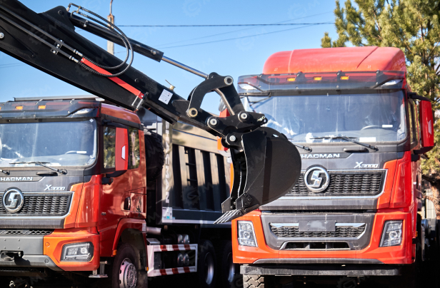 Экскаватор-погрузчик YUGONG 488CX дв YUCHAI, мосты и КП carraro, печка под сиденье, телескопическая стрела,SRS, быстросъем, ковш 6в1. Фото 5