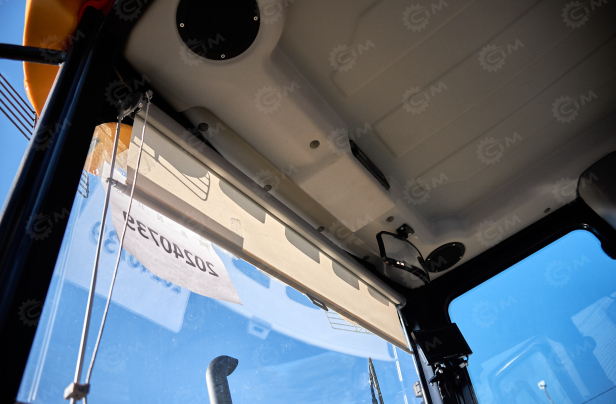 Экскаватор-погрузчик YUGONG 488CX дв YUCHAI, мосты и КП carraro, печка под сиденье, телескопическая стрела,SRS, быстросъем, ковш 6в1. Фото 31