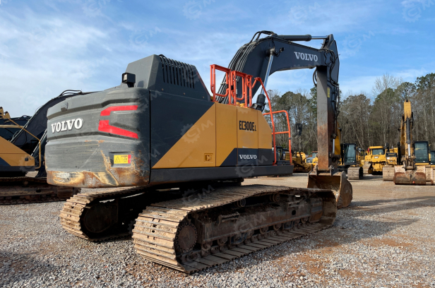 Гусеничный экскаватор VOLVO EC500ELC4. Фото 4