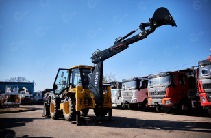 Экскаватор-погрузчик YUGONG 488CX дв YUCHAI, мосты и КП carraro, печка под сиденье, телескопическая стрела,SRS, быстросъем, ковш 6в1. Фото 8