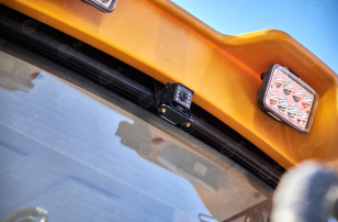 Экскаватор-погрузчик YUGONG 488CX дв YUCHAI, мосты и КП carraro, печка под сиденье, телескопическая стрела,SRS, быстросъем, ковш 6в1. Фото 41