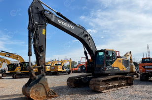 Гусеничный экскаватор VOLVO EC500ELC4. Фото 1