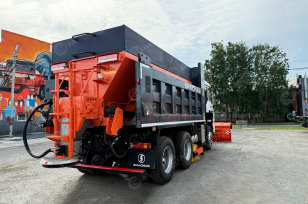 Комбинированная дорожная машина на шасси SHACMAN 6х4 дв 270 л.с. бункер 8м3. Фото 6