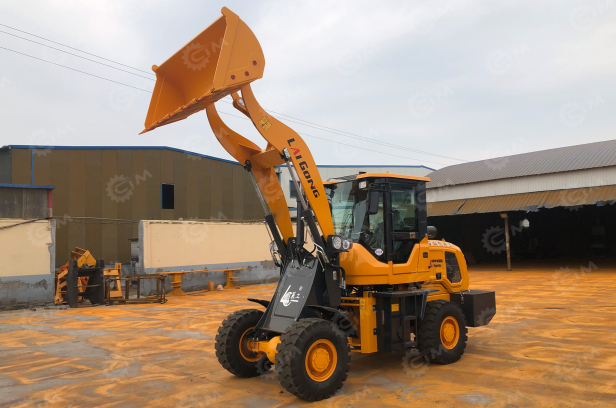 Фронтальный погрузчик LaiGong LG930 гп 1,5т джойстик, кондиционер. Фото 2