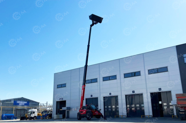 Телескопический погрузчик LGMG H1840 гп 4т, высота подъема 18м, рабочая платформа, ковш 1м3, вилы, мосты и КП carraro. Фото 5