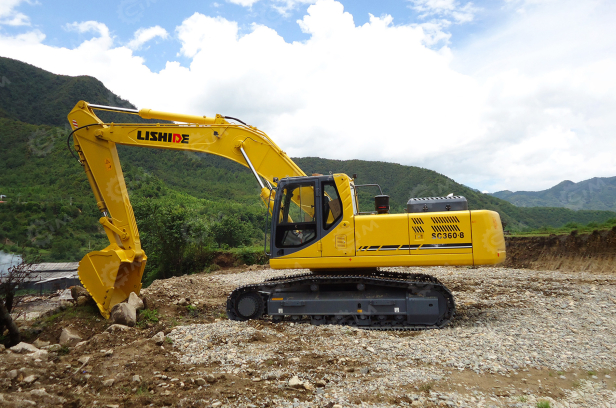Экскаватор гусеничный LISHIDE SC360.8. Фото 2