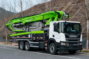 Автобетононасос Zoomlion шасси SCANIA 6×4 высота 52м. Фото 1