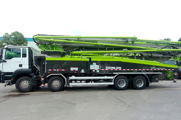 Автобетононасос Zoomlion 56X-6RZ шасси SITRAK 8х4 высота 56м. Фото 5