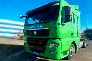 Седельный тягач SITRAK C7H 6x2 480л.с. автомат с гидравлическим замедлителем, подогрев топливного бака, ленивая ось, 23 год. Фото 2