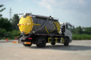 Надстройка к ассенизатору бочка 8м3 насос XD-300 всасывающий шланг рядом со сливным, быстроразъем Camlock E400 всасывание сверху. Фото 1