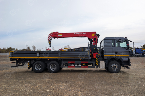 Бортовой грузовик HOWO 6x4 дв 400лс кму КМУ SUNHUNK S1606 (7.1тонн) 6 секций, с приборами безопасности, навес для оператора. Фото 5