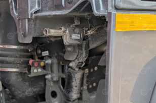 Бортовой грузовик HOWO 6x4 дв 400лс кму КМУ SUNHUNK S1606 (7.1тонн) 6 секций, с приборами безопасности, навес для оператора. Фото 8