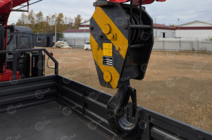 Бортовой грузовик HOWO 6x4 дв 400лс кму КМУ SUNHUNK S1606 (7.1тонн) 6 секций, с приборами безопасности, навес для оператора. Фото 14