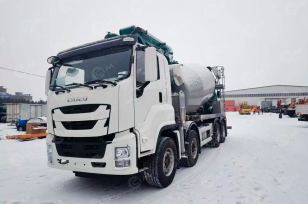 Автобетоносмеситель на шасси ISUZU 8x4 дв 309 Kw, бочка 9м3 с распределительной стрелой 33м и насосом. Фото 7