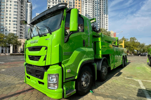 Тяжелый эвакуатор ISUZU 8x4 дв 382Kw. Фото 3