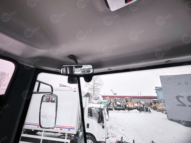 Фронтальный погрузчик YUGONG 933L джойстик, кондиционер, быстросъём, 3 контура гидролинии, ковш 1,8м3. Фото 7