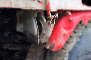 Самосвал ISUZU 4x2 дв 139Kw гп 10 тонн кузов 4900х2300х600 разгрузка на 3 стороны, задний и боковой борт открываются вниз, с петлями. Фото 2