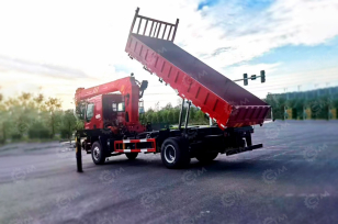 Бортовой грузовик ISUZU 4x2 самосвальный кузов дв 151kw кму WANBANG SQS157-4 гп 6,3т 4 секции стрела 12м кузов 6500х2470х550. Фото 2