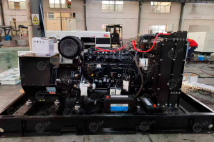 Дизельный генератор ZX150GF 150 кВт без кожуха. Фото 1