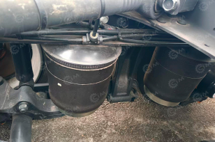 Тягач HYUNDAI 6х4 дв 397 kw пневмоподвеска. Фото 4