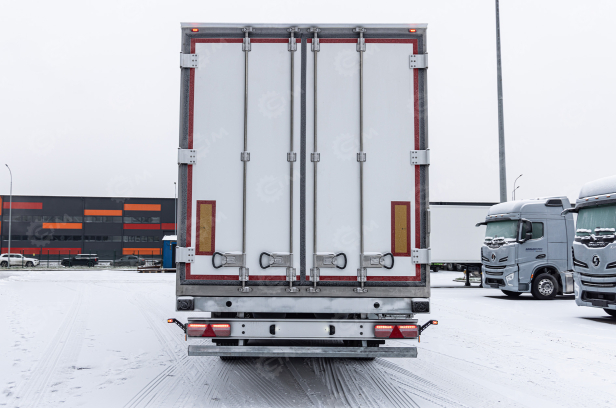 Полуприцеп рефрижератор TOHAPR3-13 XOY Carrier Vector 1550 ССУ 1150 объем 86м3 2024г. Фото 2