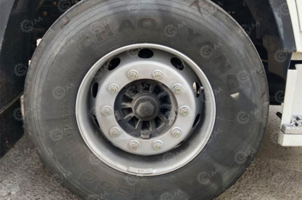 Автоцистерна на шасси ISUZU 6х4 дв 279kw цистерна 20м3. Назначение-перевозка воды. Фото 13