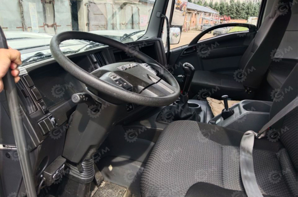 Автоцистерна на шасси ISUZU 6х4 дв 279kw цистерна 20м3. Назначение-перевозка воды. Фото 16