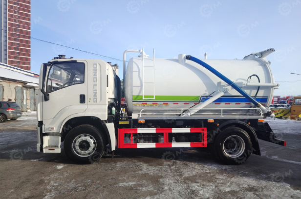 Илосос на шасси ISUZU 4x2 дв 151KW бочка 10м3 насос Weilong 65QZXDH-1107000 110л/сек. Фото 4