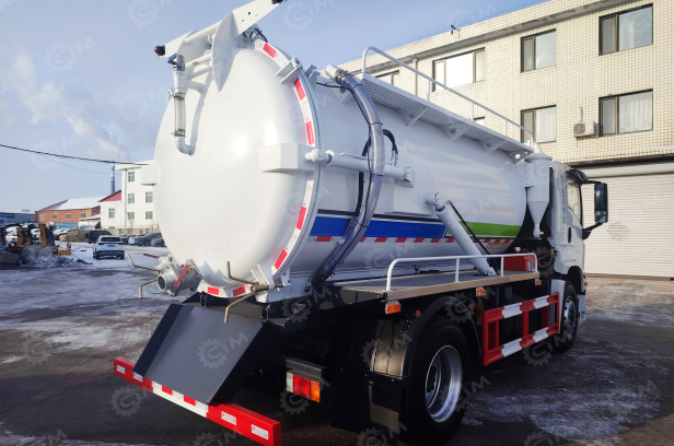 Илосос на шасси ISUZU 4x2 дв 151KW бочка 10м3 насос Weilong 65QZXDH-1107000 110л/сек. Фото 7