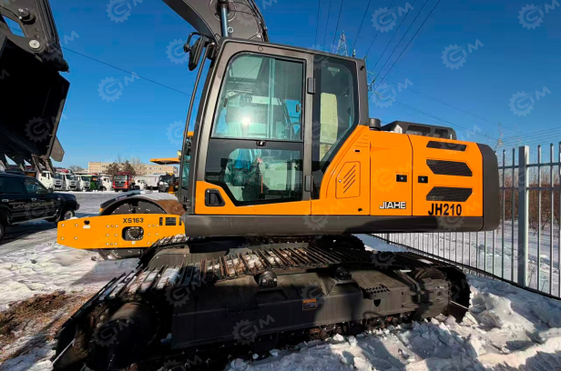 Экскаватор гусеничный JIAHE JH210 с кабиной, ковш 1м3. Фото 3