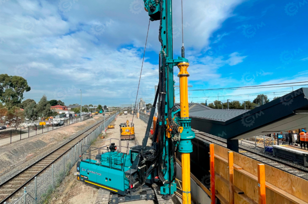 Роторная буровая установка SUNWARD SWDM325+CFA. Фото 3