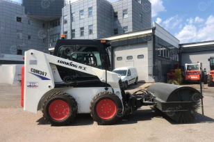 Мини погрузчик LONKING CDM307 ямобур 300мм, отвал, гидравлическая щетка, ковш. Фото 3