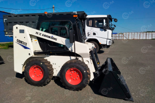 Мини погрузчик LONKING CDM312 дв xinchai с ковшом, гидравлической щеткой, гидромолом, отвалом. Фото 2
