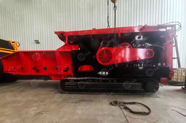 Измельчитель древесины HX1300DYK-1100 на гусеничном ходу, диаметр исходного материала 300мм, производительность 25-30т/ч 50дн. Фото 2