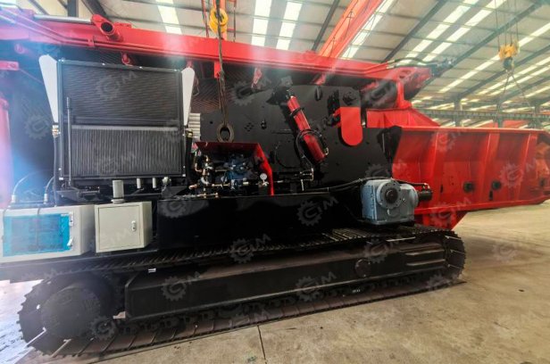 Измельчитель древесины HX1300DYK-1100 на гусеничном ходу, диаметр исходного материала 300мм, производительность 25-30т/ч 50дн. Фото 3