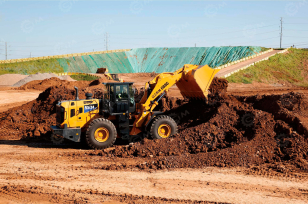 Фронтальный погрузчик Shandong SEM 688G. Фото 1