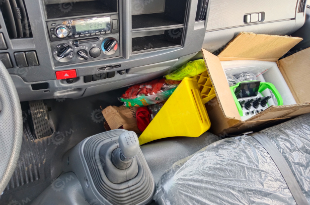 Специальный автомобиль на шасси ISUZU 4x2 дв 96kw платформа с кму гп 5т высота подъема 20м с корзиной. Фото 16