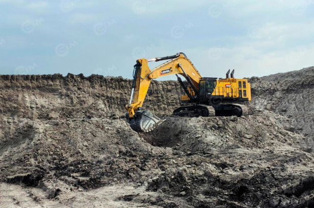 Гусеничный экскаватор LOVOL FR1350F. Фото 3