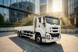 Бортовой грузовик ISUZU 6x4 дв 221kw гп 15т кузов 9600х2430х600. Фото 1