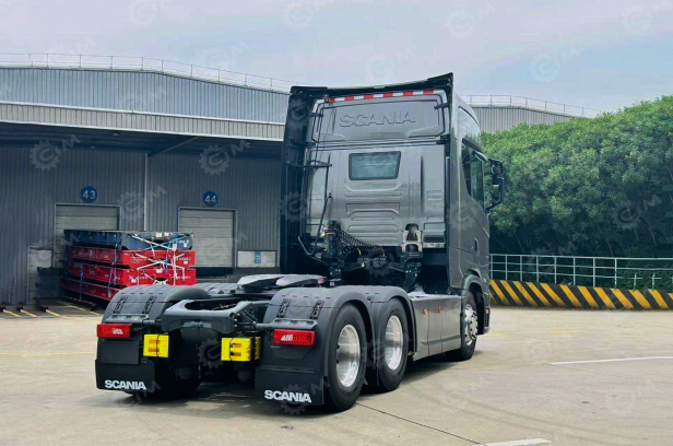 Тягач SCANIA S 560 A6x2NA 20H CN6 G33CM Opc RET Grey 2.53 disc 3.35m 440L 525L S. Фото 3