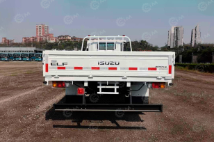 Бортовой грузовик ISUZU 4x2 дв 139kw гп 6т кузов 5058х2300х450. Фото 2