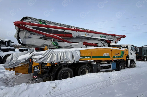 Автобетононасос XCMG HB47V на шасси ISUZU 8x4 дв 338kw 47 метров. Фото 9