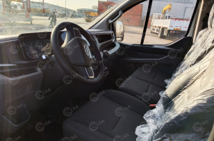 Грузовой цельнометаллический фургон FОRD ТRАNSIТ T6 МКПП, 3 места, средняя крыша. Фото 4