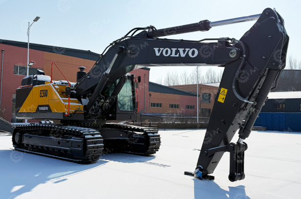 Гусеничный экскаватор VOLVO EC500ELC4. Фото 2