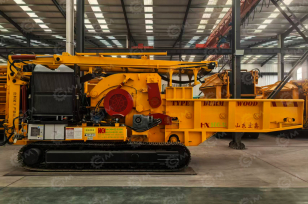 Измельчитель древесины HX800-12	на гусеничном ходу, размер выходного материала 80-120мм, производительность 25-30т/ч, дв shandong chaohua. Фото 2