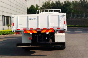 Бортовой грузовик ISUZU 4x2 дв 151kw гп 10т кузов 6650х2430х600. Фото 3