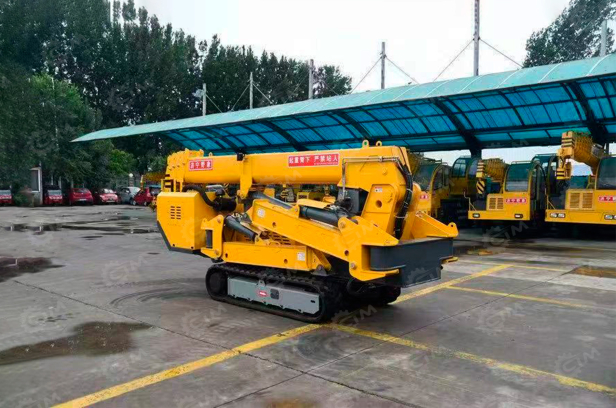 Гусеничный кран-паук Jining Sitong	гп 3т высота подъема 10м, дизельный+питание от 380В. Фото 2