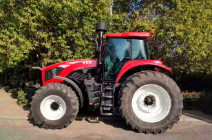 Трактор YTO-LX2404. Фото 3